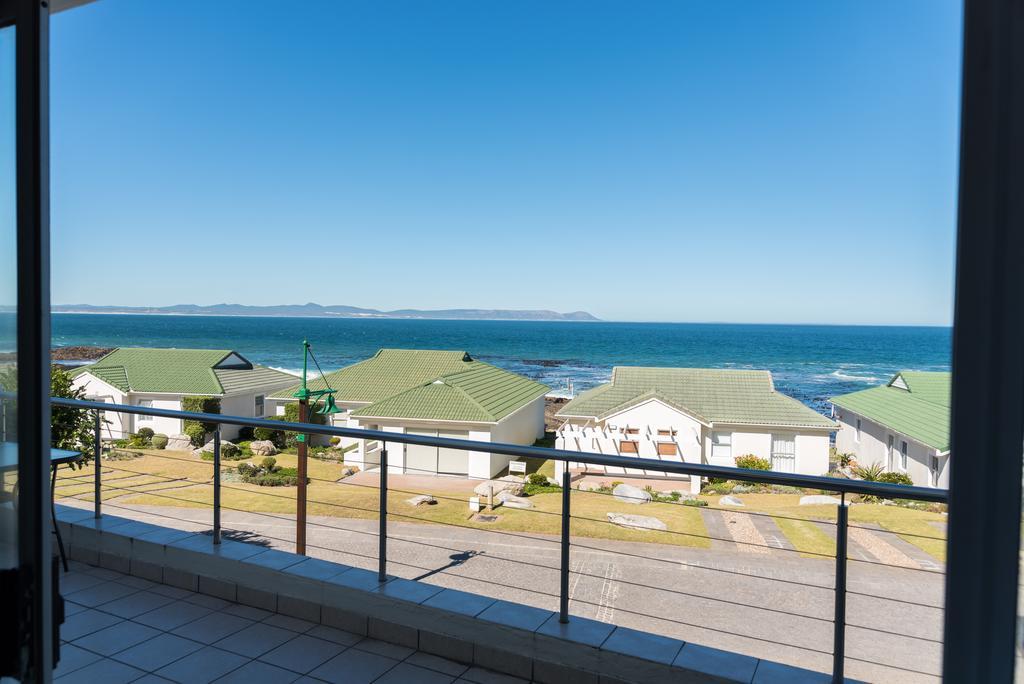 Whale View Self Catering Apartment Hermanus Dış mekan fotoğraf